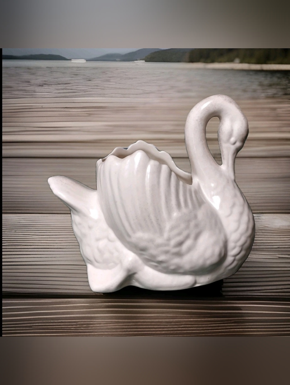 Vintage Red Wing Pottery Swan Planter # 259 Creamy White 5" Tall